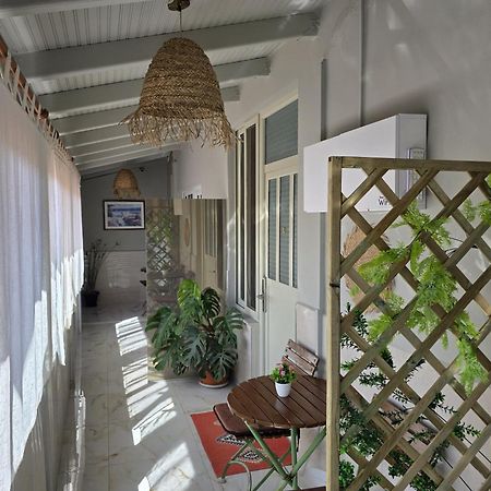 Jonian Boutique Hotel Саранда Экстерьер фото
