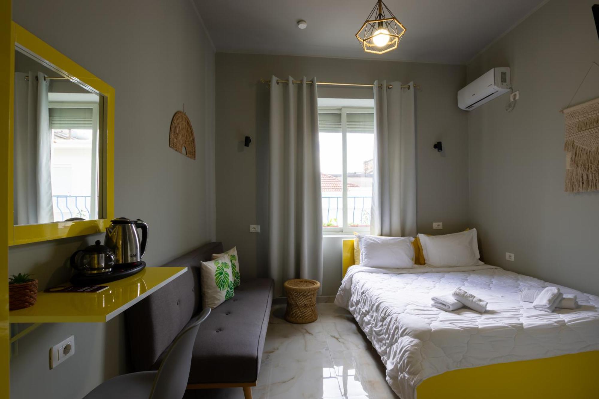 Jonian Boutique Hotel Саранда Экстерьер фото