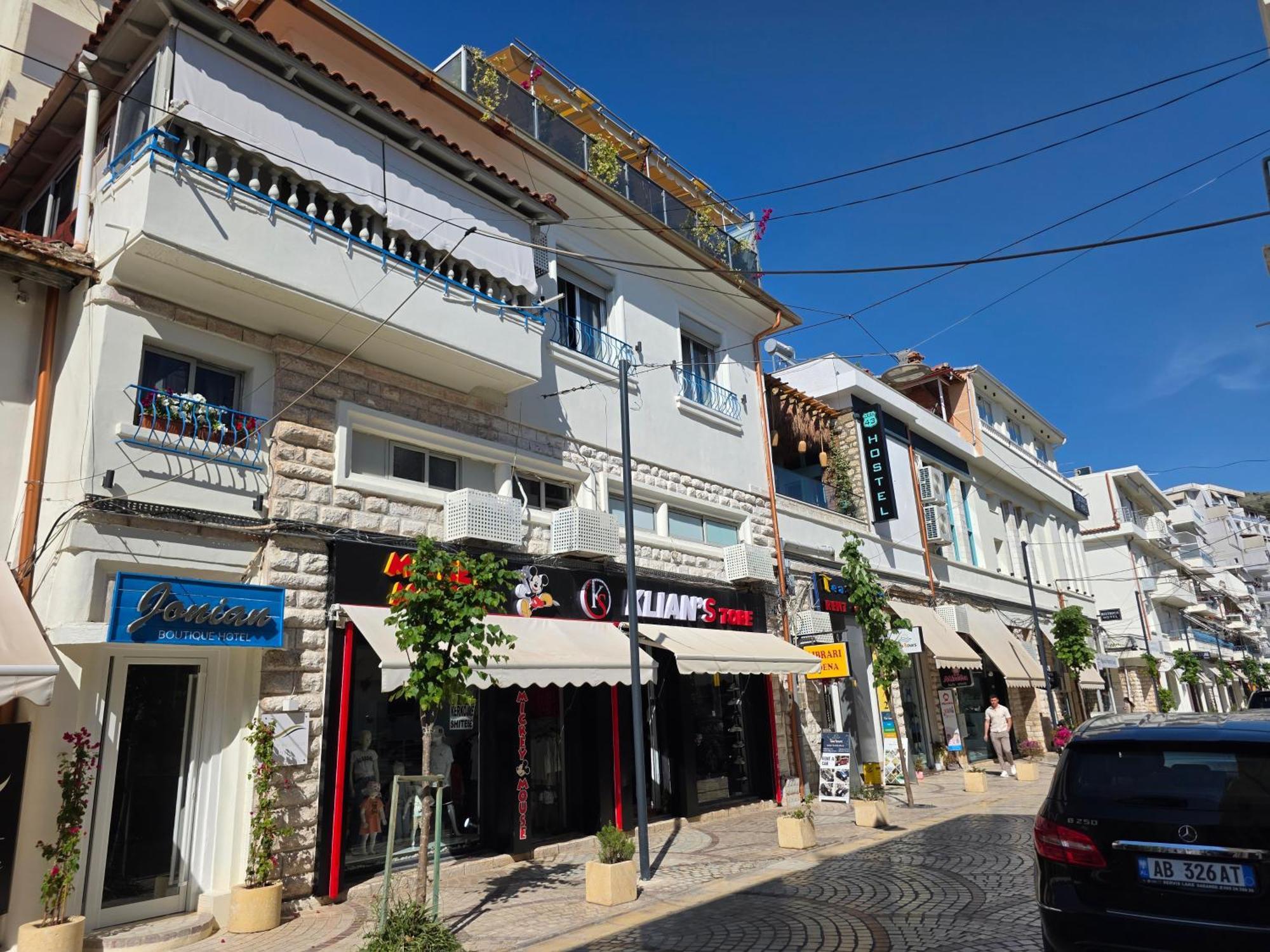 Jonian Boutique Hotel Саранда Экстерьер фото